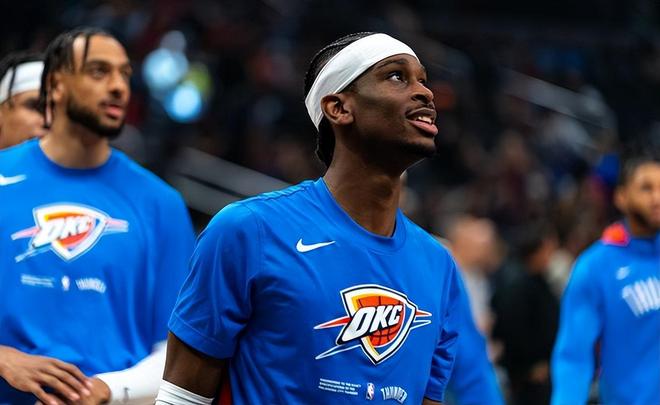 严密贴身防 严密贴身防