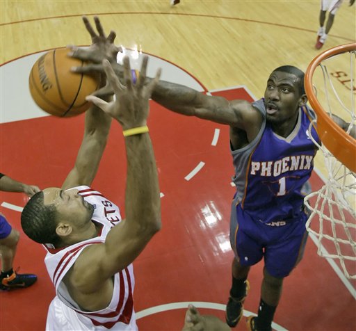 更是其背后 更是其背后