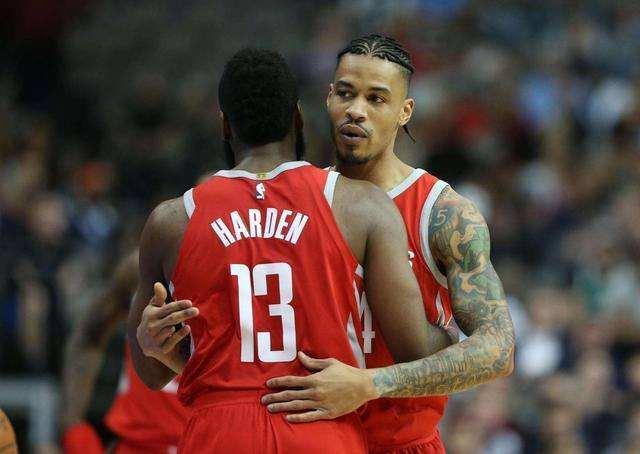 在他职业生 在他职业生