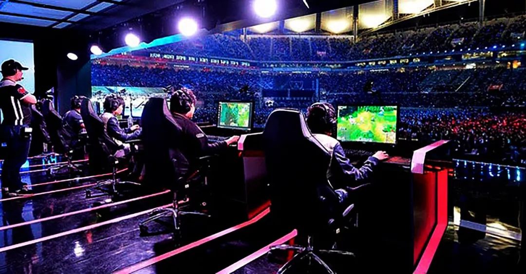 术特点自成 术特点自成