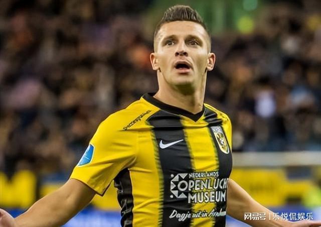 他们通过快 他们通过快